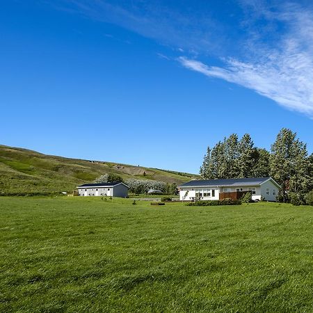 Vallakot Farm Guesthouse Laugar  Exterior photo
